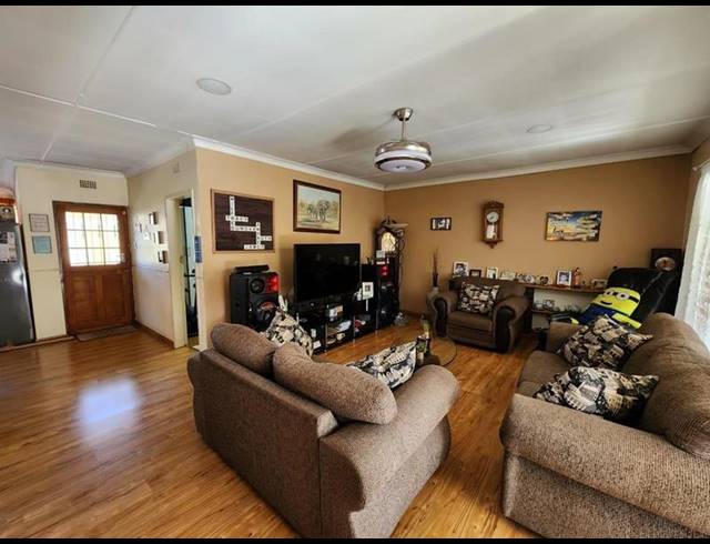 3 BEDROOM HOUSE FOR SALE IN VERWOERDPARK